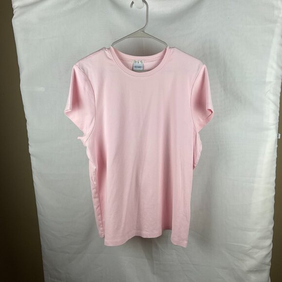 Old Navy T-shirt - Picture 3 of 9